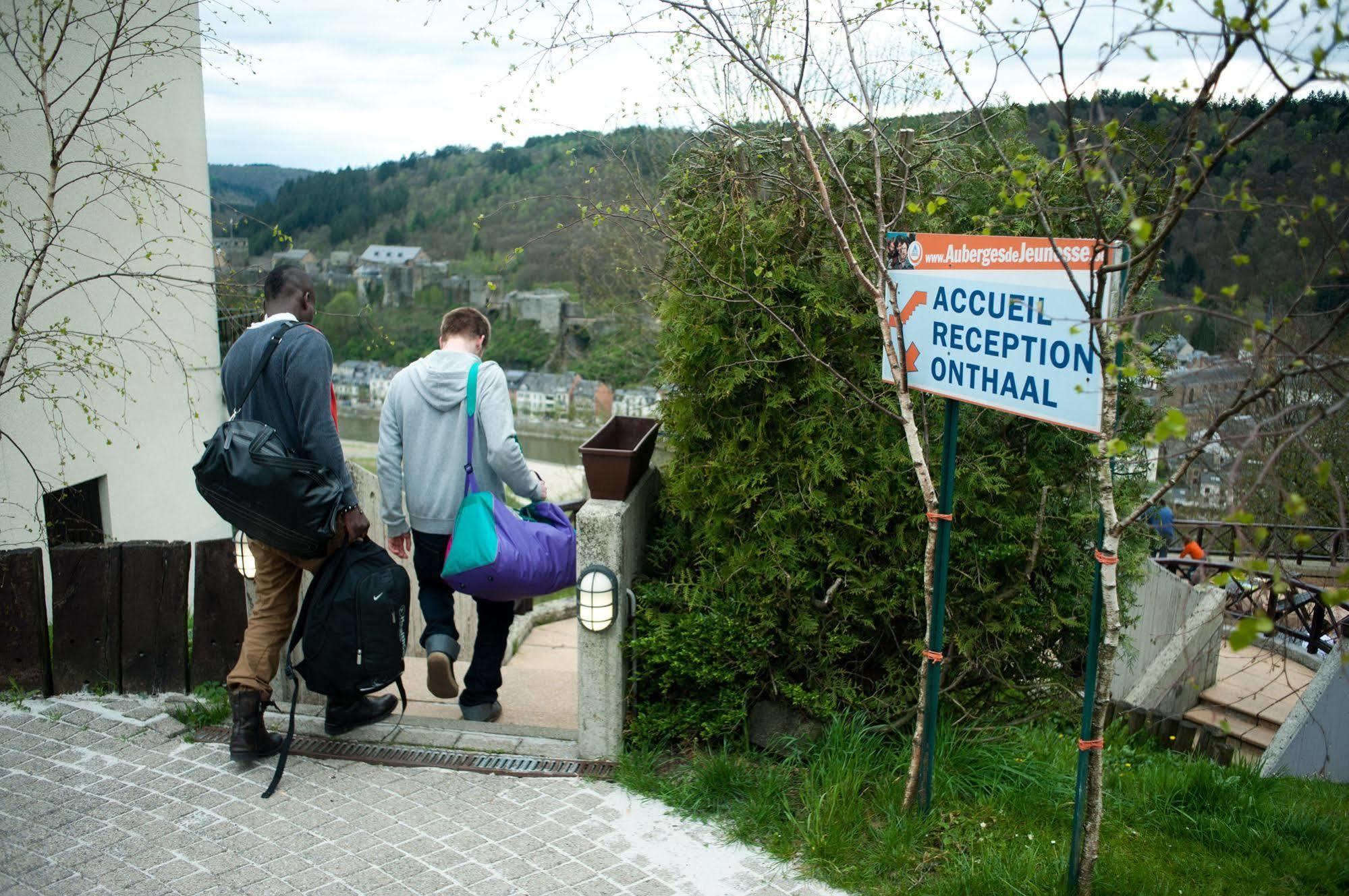 Auberge De Jeunesse De Bouillon Kültér fotó