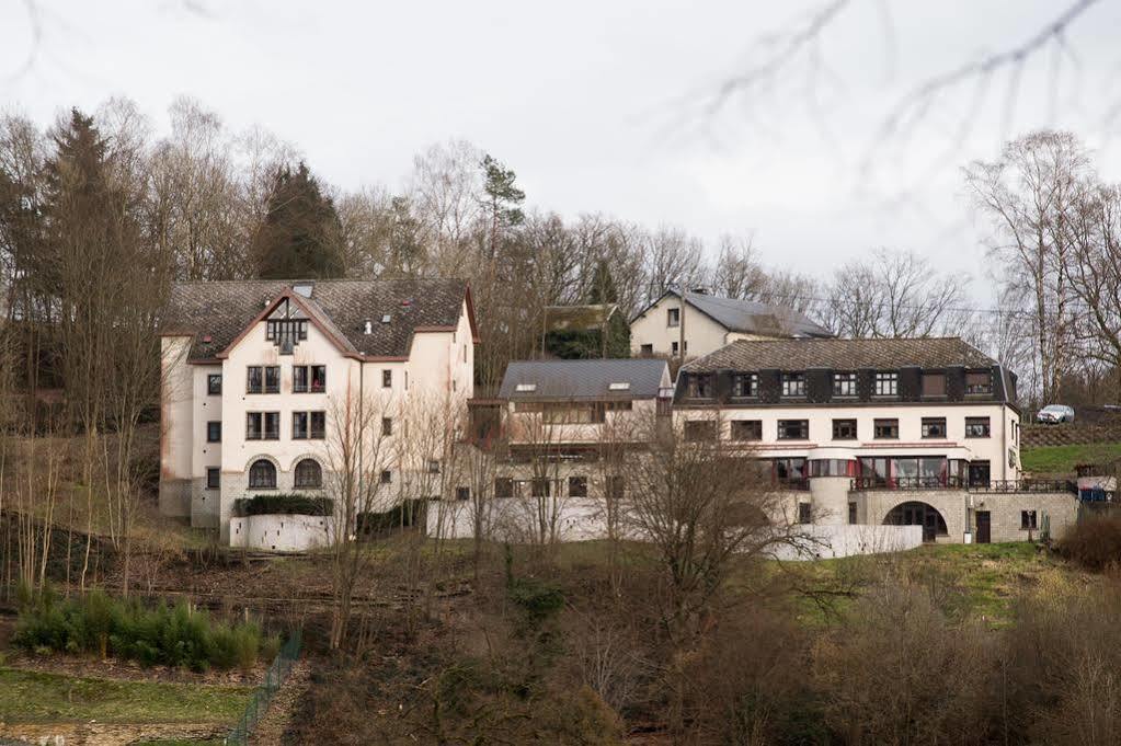 Auberge De Jeunesse De Bouillon Kültér fotó